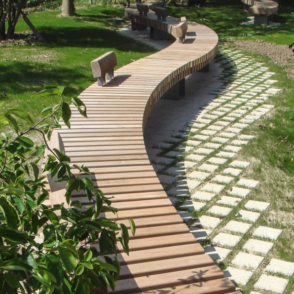 Rough Ready Curved Benches Streetlife