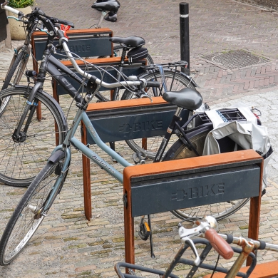 E-Bicycle Bicycle Parking